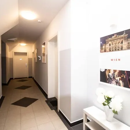 Sunny & Cozy Penthouse With Balcony L Dg4'14 Apartment Vienna Exterior photo